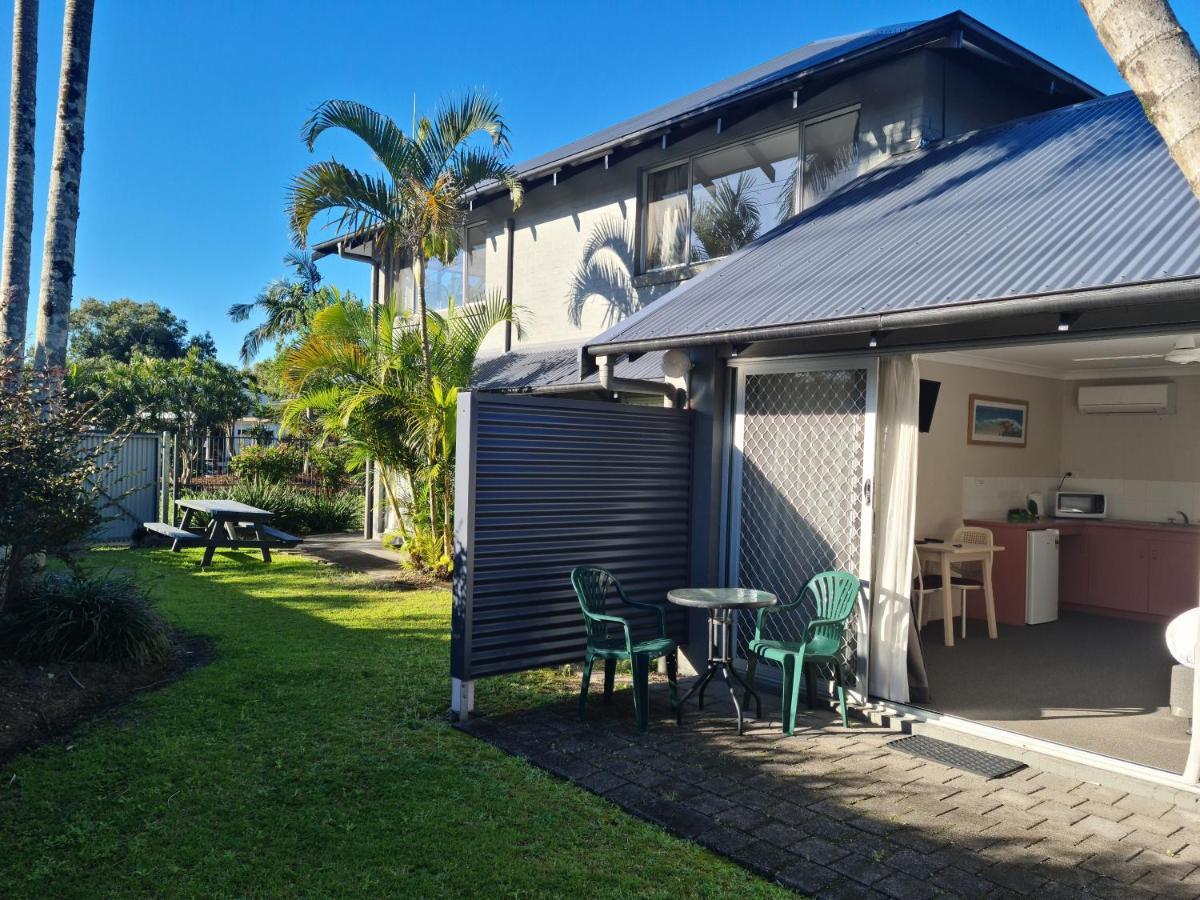 The Park Hotel Motel, Suffolk Park Byron Bay Exterior photo